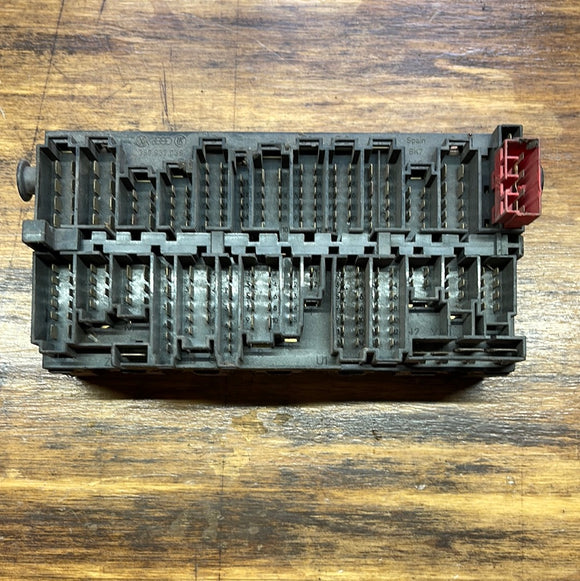 VW MK2/MK3 CE2 Fuse Block