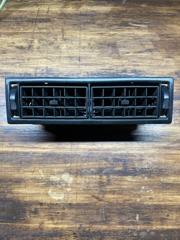 VW MK2 Dash Center Vent